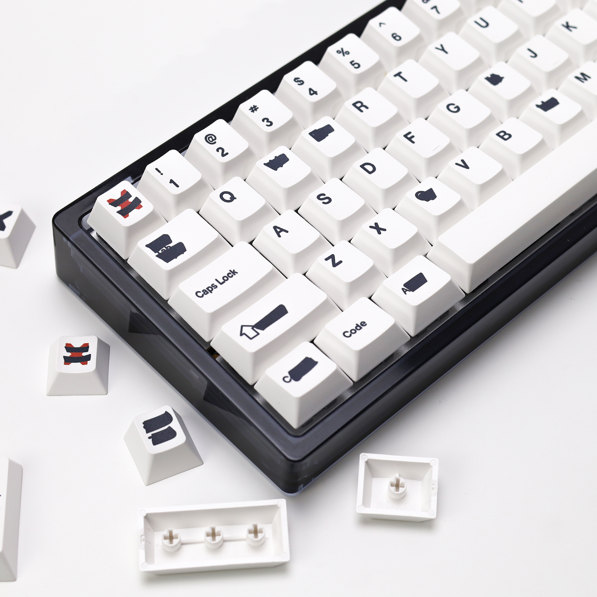 Retro Gaming Bar - KBDiy Retro GMK Redacted Keycaps White